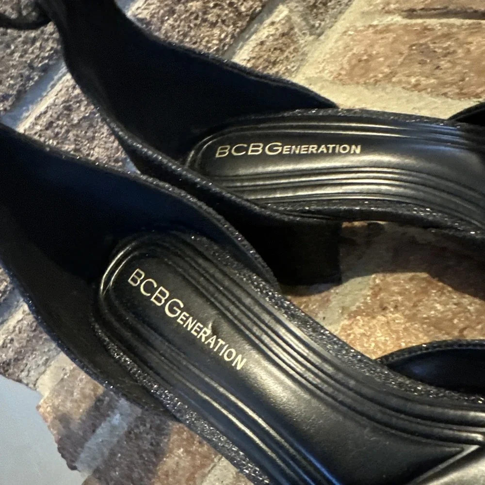 BCBGeneration Rola Shimmery Block Heel Pump Women's Black Size 9M #502